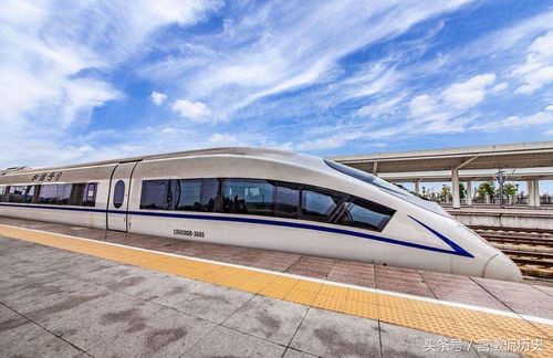 荆州那个双层大巴...笑死