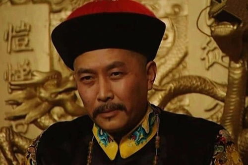 康熙皇帝雕像