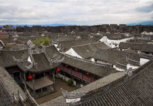 嵊州崇仁古镇：一场荒诞不经的