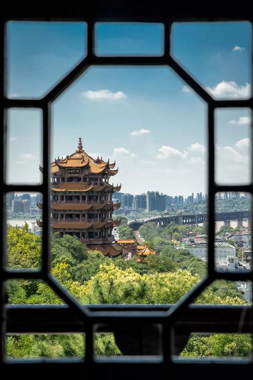黄鹤楼：江南三大名楼之一