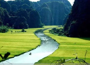 三、 尼泊尔：较高原雪景与文化底蕴交融