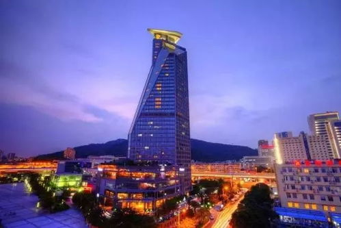 二、为哪些说它是旅行购物的崭新地标？