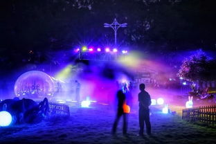 灯光秀背后的黑暗