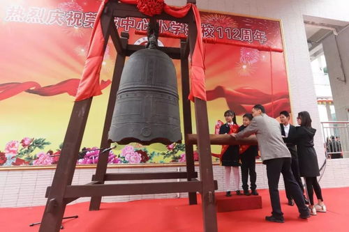 撞响3.8吨铜钟：五百罗汉庙的“非网红”信仰