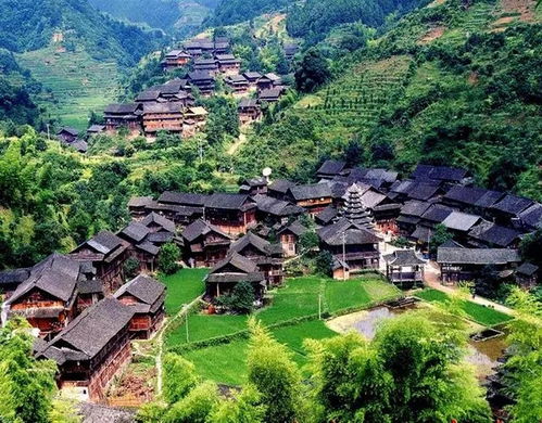 震惊！湖南这个鬼地方居然还有人去？！双峰县魔幻现实主义旅游实录