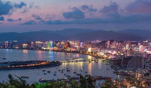 二、中央气象台预测：全国范围内平均气温较常年同期偏高吗？