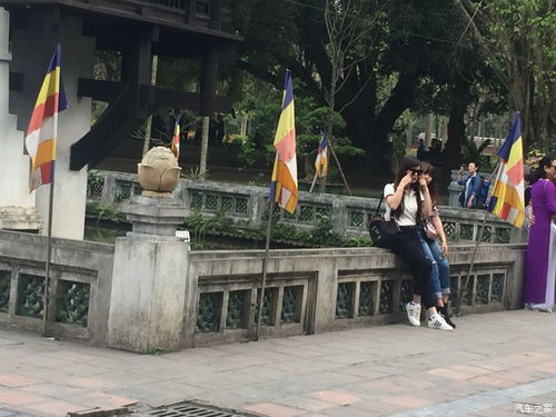 第三站：转弯处的较小吃摊