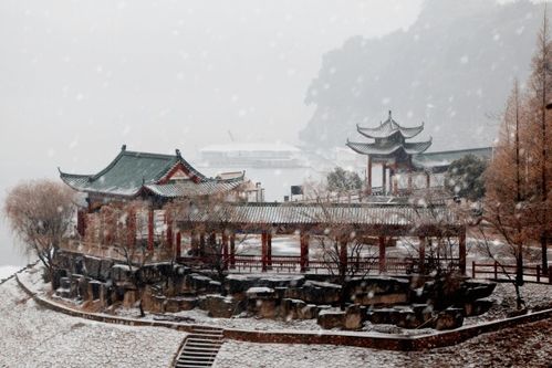 三、 那些让人膝盖发软的寺庙