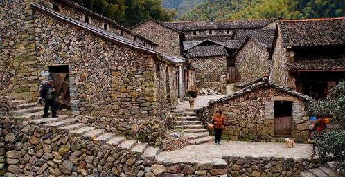 齐家岭村：石墙石屋， 见证历史