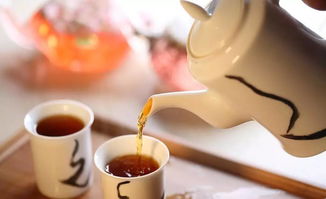 情感色彩：红茶里的乡愁