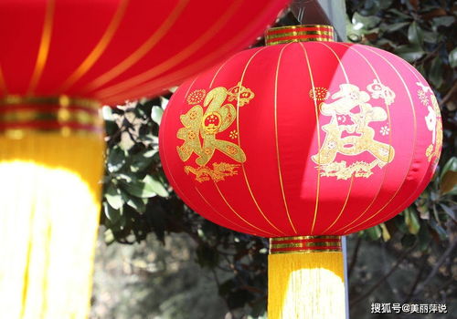 春节对联大全中，有哪些100副值得欣赏的对联？