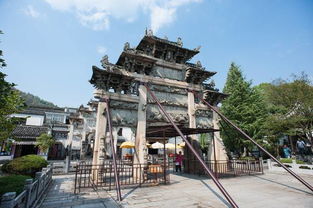 四、 第三天：古村探秘——从破旧瓦房到星空下的自白