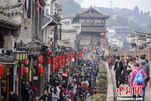 二、 现场乱象：通行证、维护费、奇葩收费