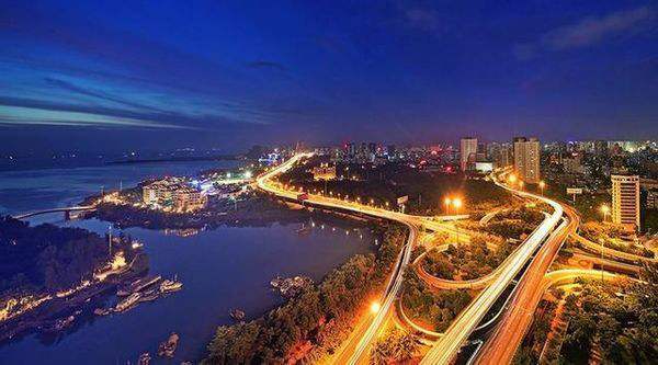 为什么817路比旅游大巴更懂济南？