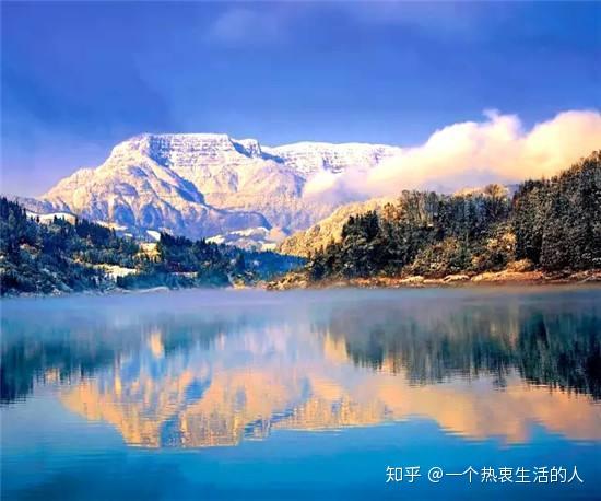 瓦屋山：美到窒息也险到腿软