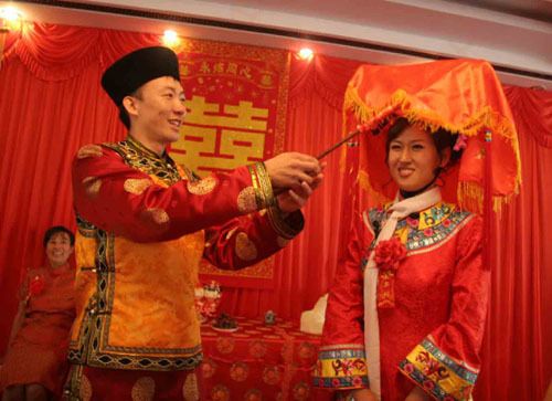 满族风俗：揭秘东北民族风情爆款！
