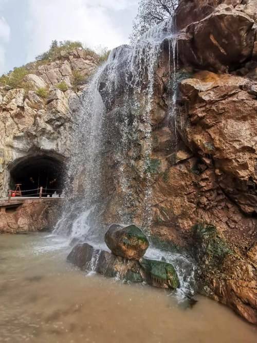 朋友劝告与内心挣扎