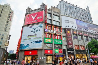 春熙路——商业狂潮中的迷失者