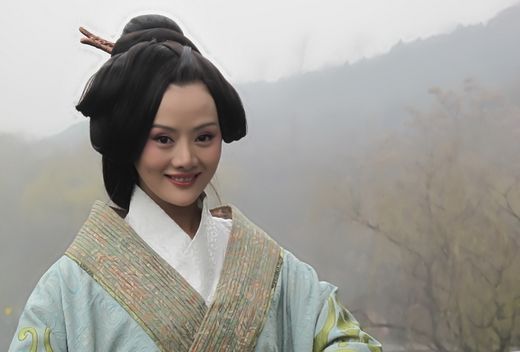 薄姬