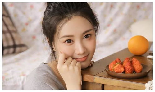 水瓶座：吃着碗里看着锅里