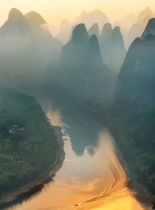 别慌订票！去三峡前我居然先啃了半小时正则表达式——这趟旅行怕是要疯