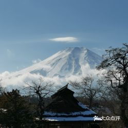 富士山的壮丽景色