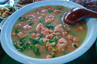 蝲蛄豆腐：鲜美滋味，别具一格