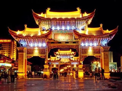 3. 凤凰谷景区 - 洞穴里蹲着只虚假凤凰