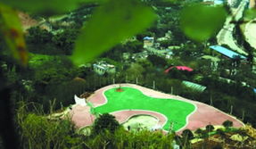 西山风景区：绿色屏障环抱市区