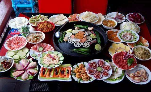 布依族风味：独特节日美食，民族特色饮食文化