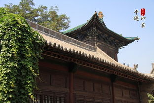 2. 圣佛寺：香火鼎盛？还是人来人往？