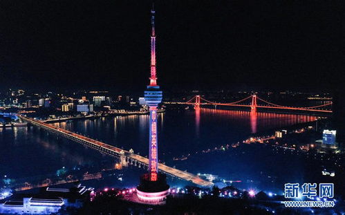 二桥夜景， 如彩虹般绚丽