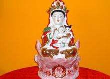 《普门品》：观音菩萨显灵？