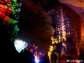 隐藏式天然溶洞温泉