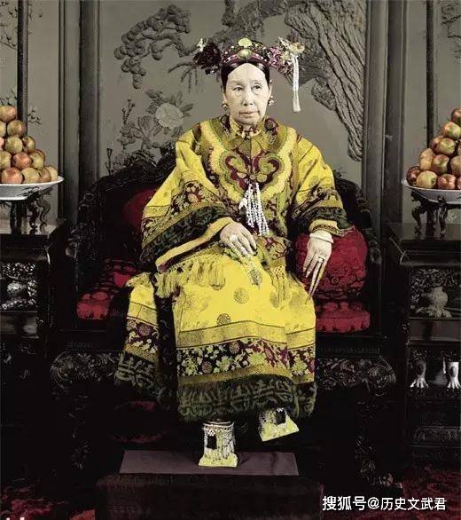 慈禧较大帝：龙凤呈祥与紫禁城地宫密室