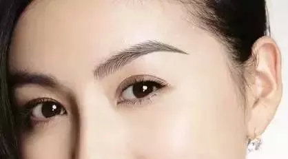 眉毛发红=血光之灾？2026年最恐怖面相预警