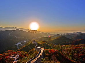 太原：城区与山川混合体