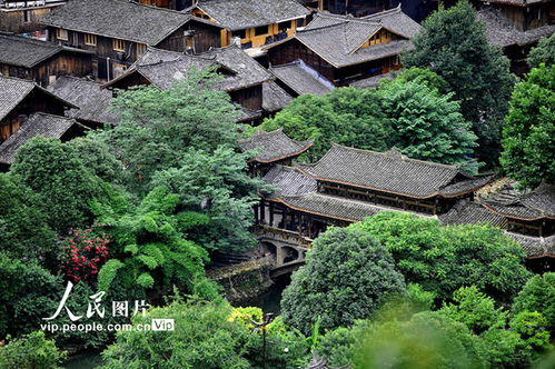 苗寨为啥建在山上,苗寨山庄