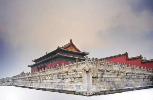 二、 太和殿前，感受皇权威严