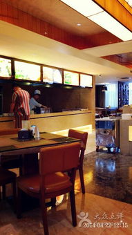 二、 北京店：高校圈里的“社交陷阱”