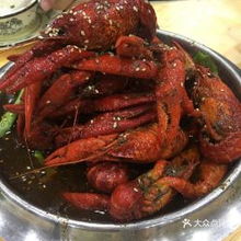 2. 秘制小馆：老字号的味道