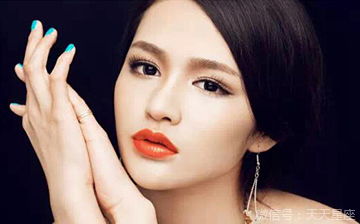NO1 生肖羊女：温婉如羊， 阳刚加持