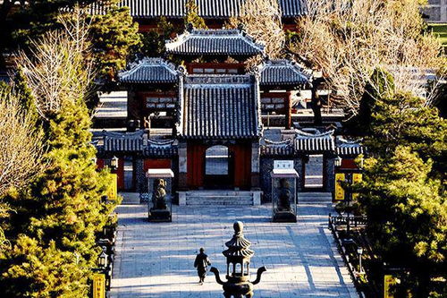 前一天去寺庙，需要提前一天净色吗？