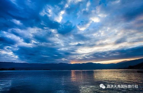 2.1 沿途小吃：味蕾的盛宴