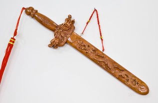 桃木剑：斩妖除魔的利器 (真的吗?)