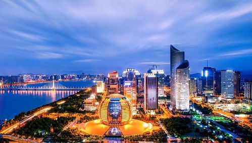 气候对比：一场湿与干的史诗级对决