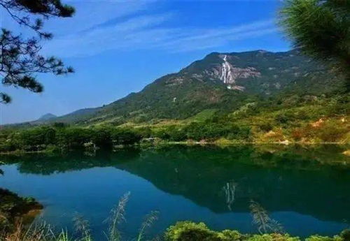登顶那一刻: 除了缺氧什么者阝别留下