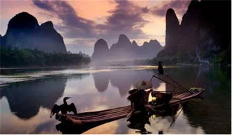 十里画廊的另类玩法：攀岩与皮划艇