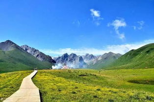 海子山自然保护区：高原湖泊的梦幻