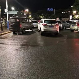 交通攻略：堵车堵到怀疑人生